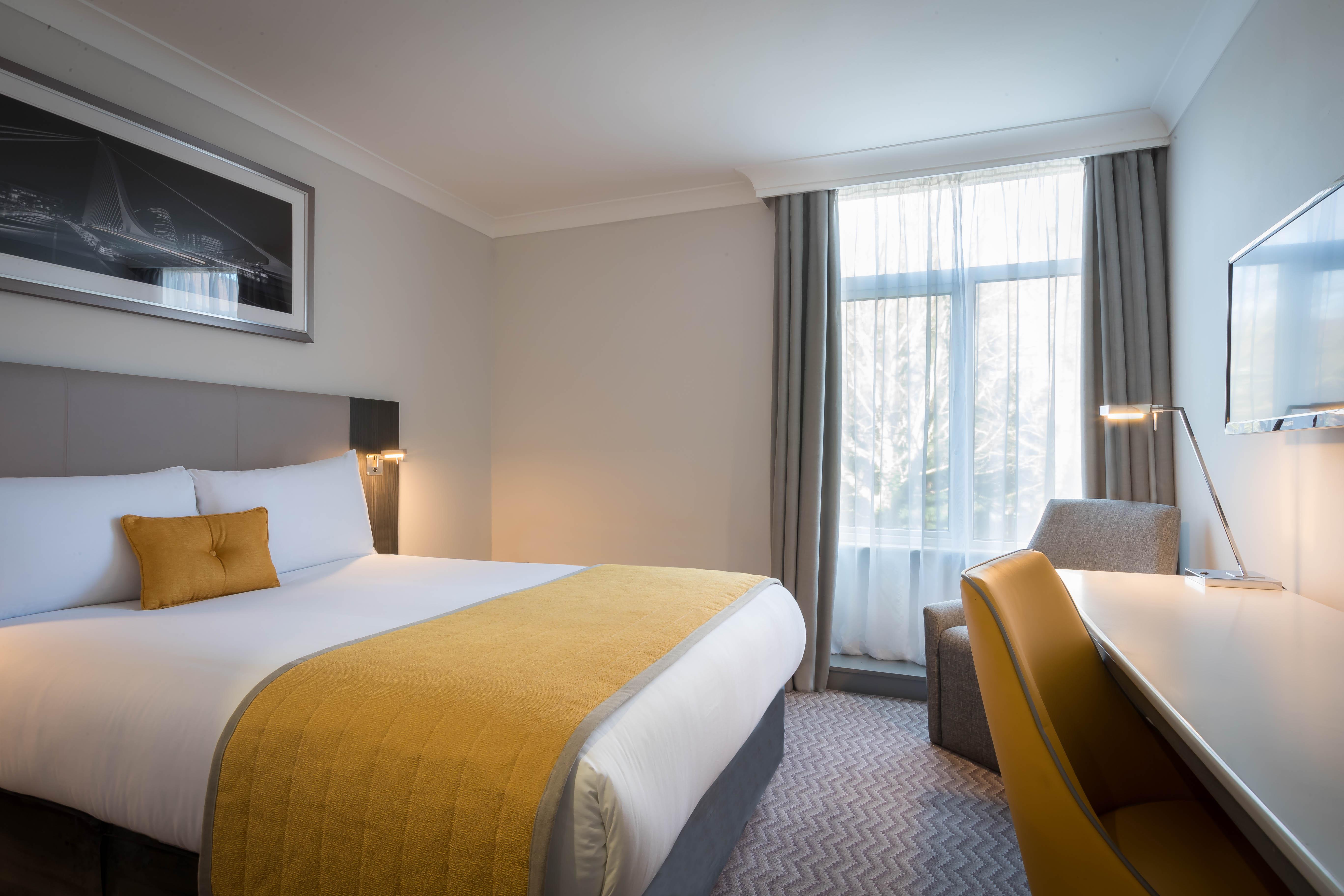 Maldron Hotel טאלאט מראה חיצוני תמונה