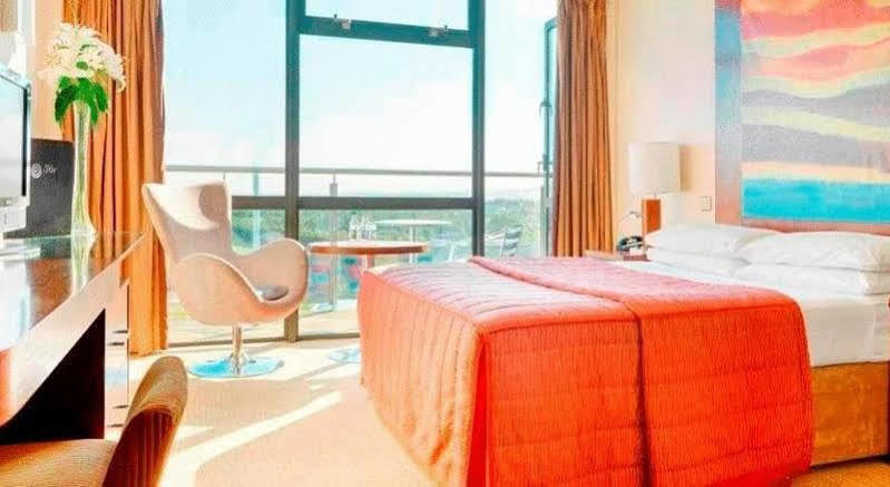 Maldron Hotel טאלאט מראה חיצוני תמונה